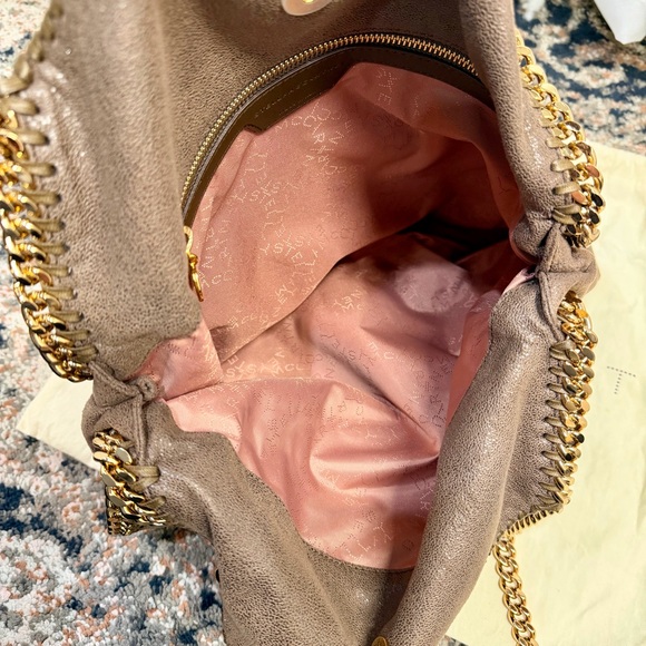 Stella McCartney Original Falabella Shaggy Deer Vegan Suede Chain Shoulder Bag - Picture 8 of 16